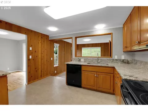 29652 Lusk Rd, Eugene, OR 97405 photo 8