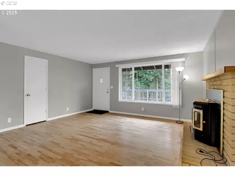 29652 Lusk Rd, Eugene, OR 97405 photo 5