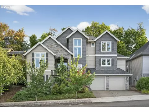 1240 SW Ophelia St, Portland, OR 97219