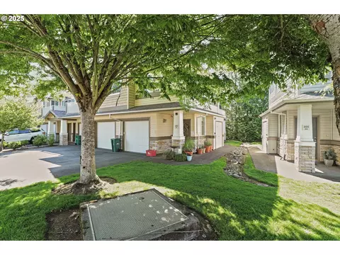 14600 SW Magpie Ln #102, Beaverton, OR 97007