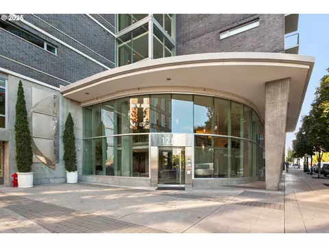 1255 NW 9th Ave #409, Portland, OR 97209