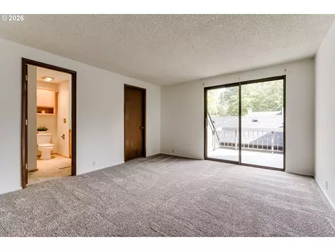 Bedroom - 127 Westbrook Way, Eugene, OR 97405 photo 2 of 5