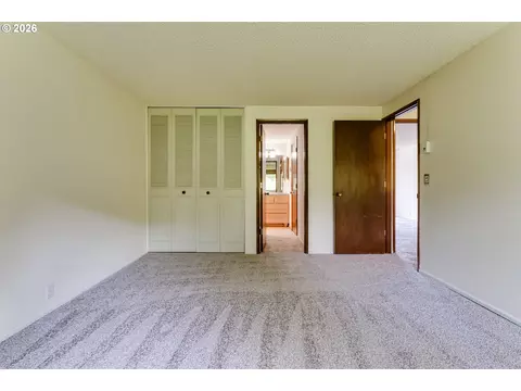 Bedroom - 127 Westbrook Way, Eugene, OR 97405 photo 5 of 5