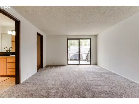 Bedroom - 127 Westbrook Way, Eugene, OR 97405 photo 1 of 5