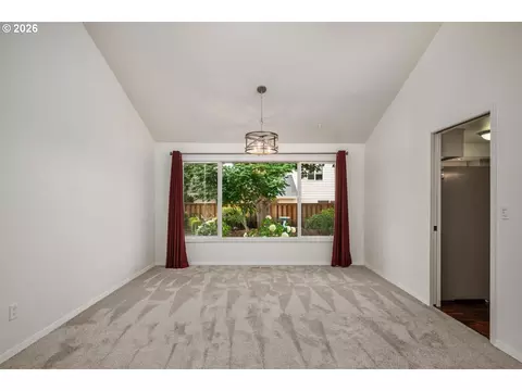 391 SW Nancy Ave, Gresham, OR 97030 photo 7