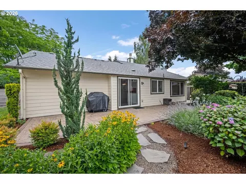 391 SW Nancy Ave, Gresham, OR 97030 photo 34