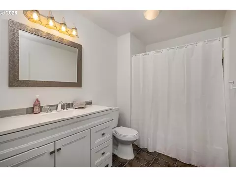 391 SW Nancy Ave, Gresham, OR 97030 photo 29