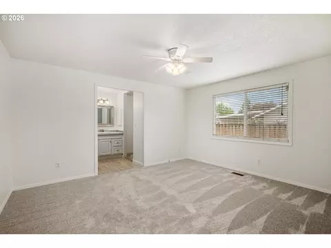 391 SW Nancy Ave, Gresham, OR 97030 photo 18