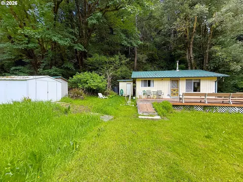 1296 N Tenmile Lk, Lakeside, OR 97449