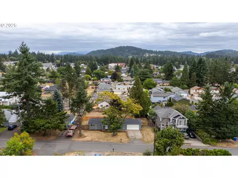 4560 SE 115th Ave, Portland, OR 97266