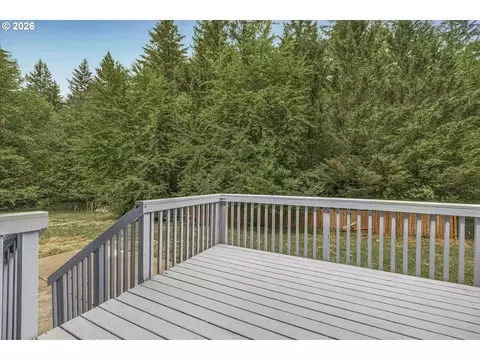 Exterior - 21804 SE Shade Tree Ln, Sandy, OR 97055 photo 5 of 9
