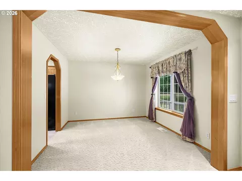 Living - 21804 SE Shade Tree Ln, Sandy, OR 97055 photo 1 of 3