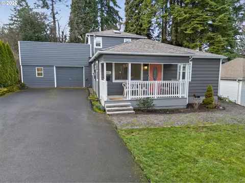 8015 SW 36th Ave, Portland, OR 97219