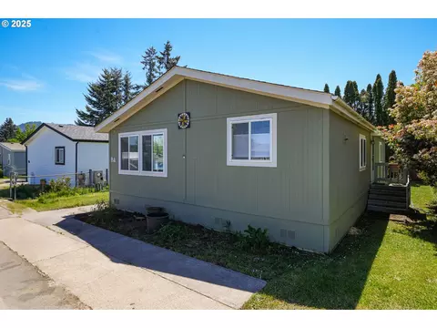 39098 Dexter Rd #8A, Dexter, OR 97431