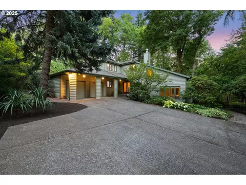 3420 SW Stonebrook Dr, Portland, OR 97239