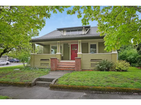428 Willamette St, Oregon City, OR 97045