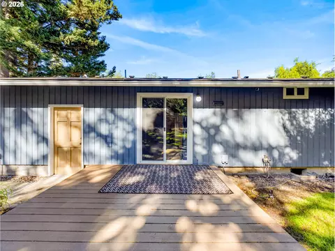 4095 E Amazon Dr E, Eugene, OR 97405 photo 14