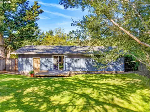 4095 E Amazon Dr E, Eugene, OR 97405 photo 18