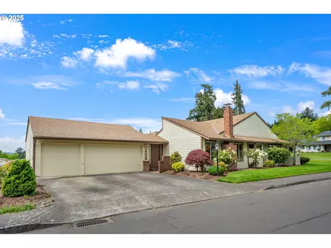 15625 SW Greens Way, Tigard, OR 97224
