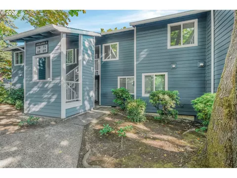 12600 SE Freeman Way #71, Milwaukie, OR 97222