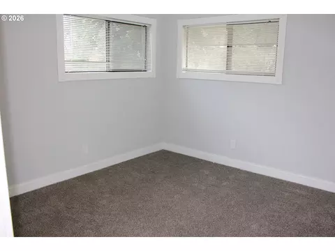 Bedroom - 31616 SE Pipeline Rd, Gresham, OR 97080 photo 2 of 4