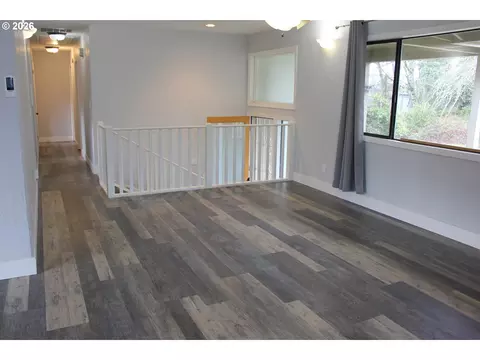 Living - 31616 SE Pipeline Rd, Gresham, OR 97080 photo 1 of 10