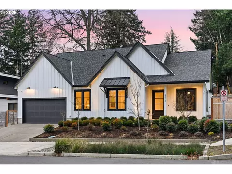 4515 SW 59th Ave, Portland, OR 97221