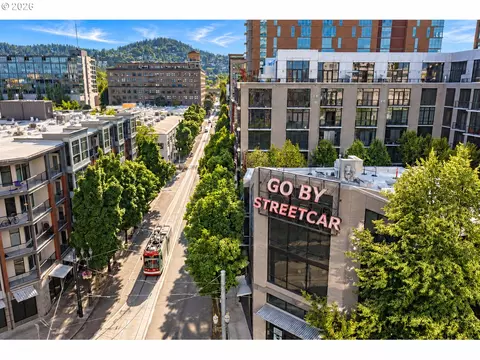 1030 NW 12th Ave #131, Portland, OR 97209