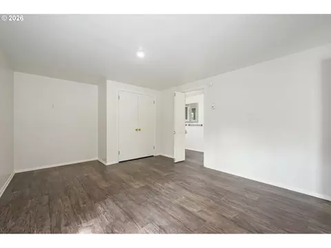 Bedroom - 1355 Paige Ave, Eugene, OR 97405 photo 6 of 8