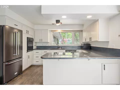 Kitchen - 1355 Paige Ave, Eugene, OR 97405 photo 2 of 5