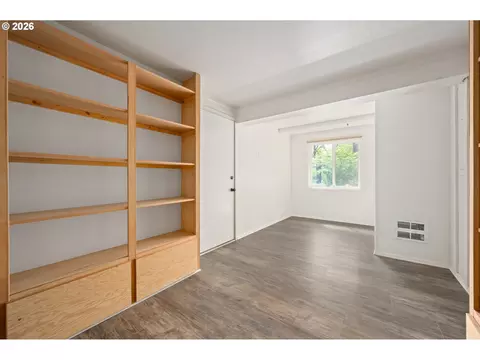Bedroom - 1355 Paige Ave, Eugene, OR 97405 photo 8 of 8