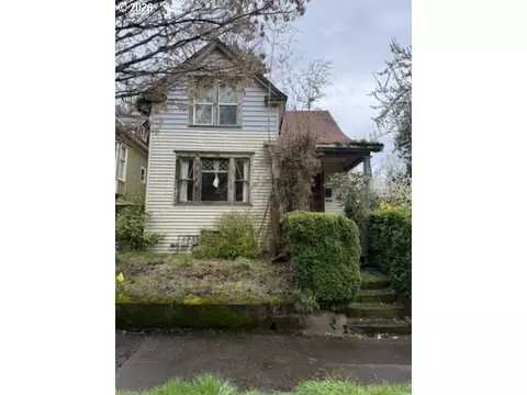 638 SE 34th Ave, Portland, OR 97214