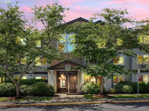 770 NW 185th Ave #105, Beaverton, OR 97006