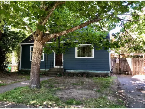 2755 SE 98th Ave, Portland, OR 97266
