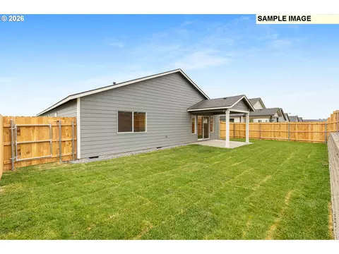 Exterior - 913 E Maple Brook Ave, Hermiston, OR 97838 photo 2 of 2