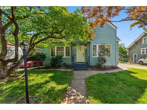 3330 SE 66th Ave, Portland, OR 97206