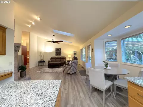 Other - 1487 Kyiv St, Springfield, OR 97477 photo 3 of 12