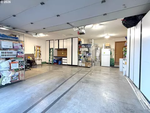 Other - 1487 Kyiv St, Springfield, OR 97477 photo 11 of 12