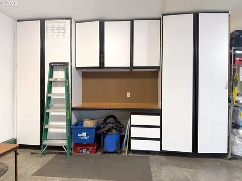 Other - 1487 Kyiv St, Springfield, OR 97477 photo 12 of 12