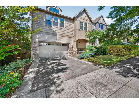 14745 SW 149th Ter, Tigard, OR 97224