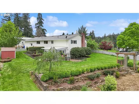 16070 S Holcomb Blvd, Oregon City, OR 97045