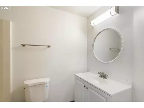 Bath - 2879 NE Division St, Gresham, OR 97030 photo 3 of 4