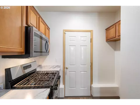Other - 2879 NE Division St, Gresham, OR 97030 photo 2 of 12