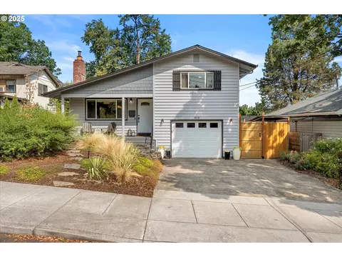 1515 SW Carson St, Portland, OR 97219