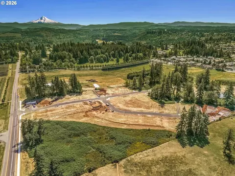View/Area - 14633 Huckleberry Ave, Sandy, OR 97055 photo 1 of 11
