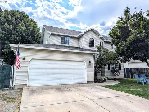 2504 E N Ave, La Grande, OR 97850