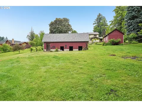 Exterior - 28450 SE K W Anderson Rd, Gresham, OR 97080 photo 7 of 15