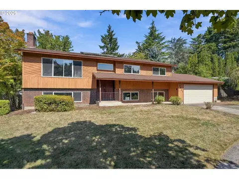 Exterior - 2821 SW Willowbrook Ct, Gresham, OR 97080 photo 12 of 12
