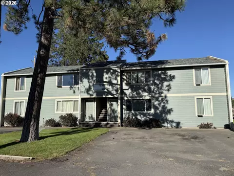 173 N 15th Ave, Elgin, OR 97827