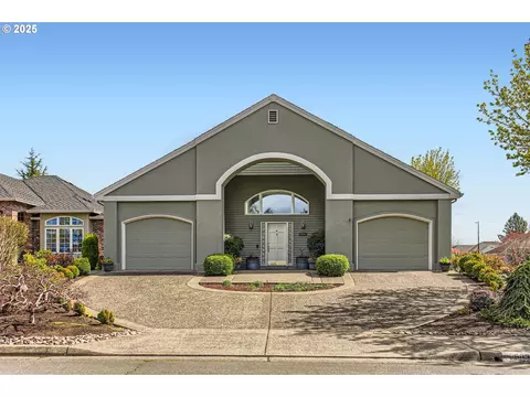 15903 NW Tullamorrie Way, Portland, OR 97229